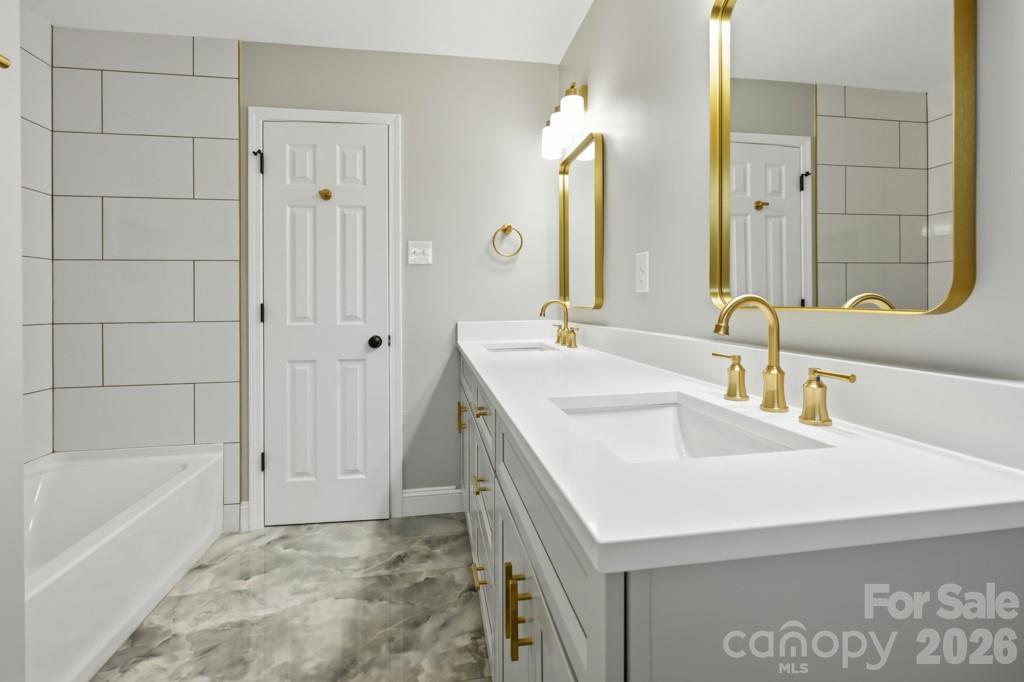 415 Kimmswick Road Charlotte NC 28214
