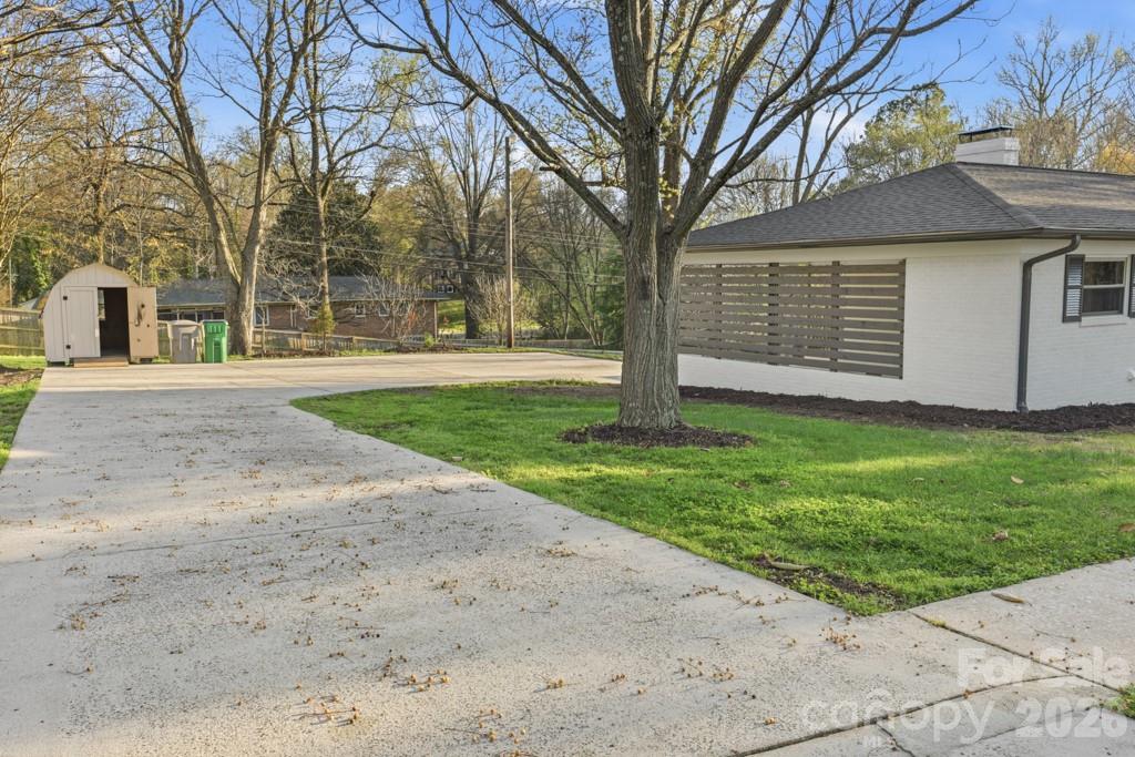 415 Kimmswick Road Charlotte NC 28214