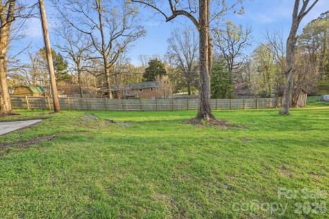 415 Kimmswick Road Charlotte NC 28214