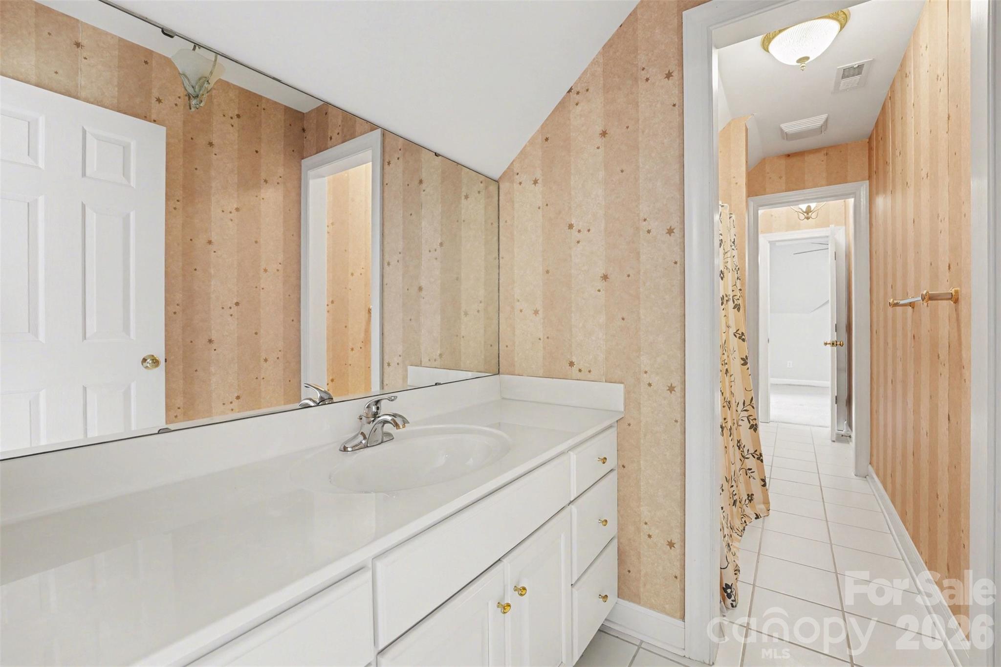 1021 Horse Rock Road Hickory NC 28602