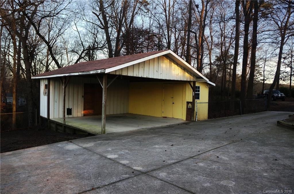 18326 Hideaway Road Charlotte NC 28278