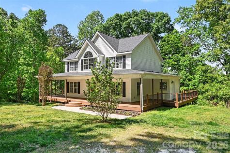 143 Walnut Hollow Lane Mooresville NC 28115