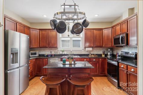 5 Olde Cottage Lane Asheville NC 28803