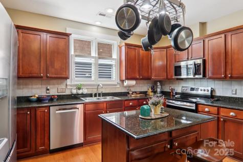 5 Olde Cottage Lane Asheville NC 28803