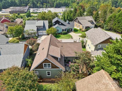 5 Olde Cottage Lane Asheville NC 28803