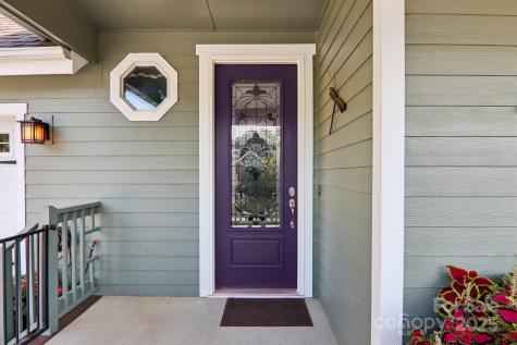 5 Olde Cottage Lane Asheville NC 28803