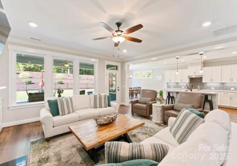 6101 Sandy Point Lane Belmont NC 28012