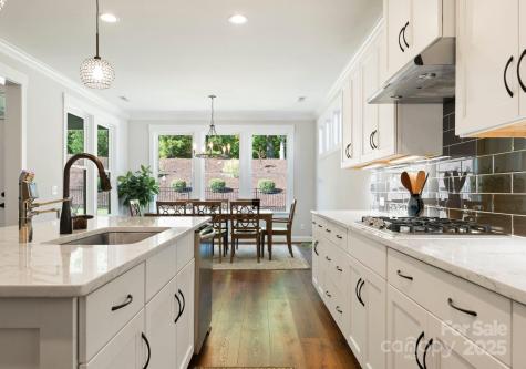 6101 Sandy Point Lane Belmont NC 28012