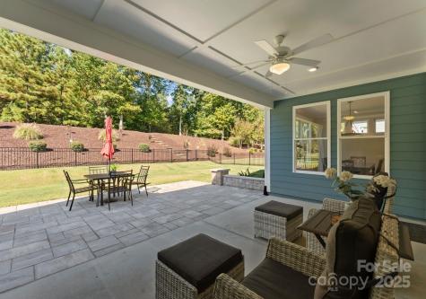 6101 Sandy Point Lane Belmont NC 28012