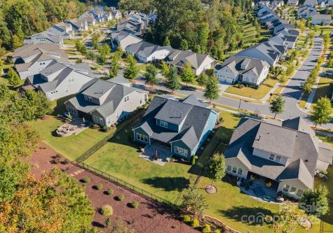 6101 Sandy Point Lane Belmont NC 28012