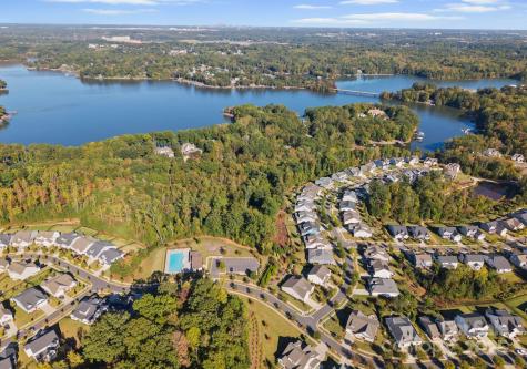 6101 Sandy Point Lane Belmont NC 28012