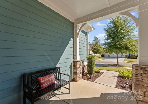 6101 Sandy Point Lane Belmont NC 28012