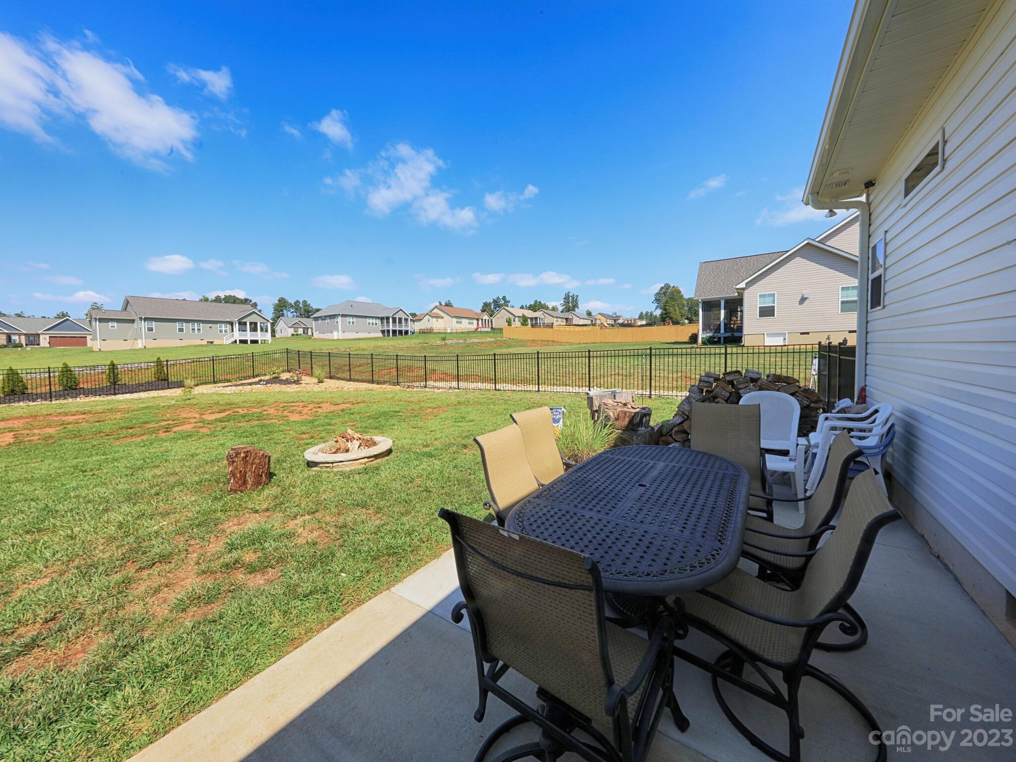192 Staffordshire Drive Statesville NC 28625