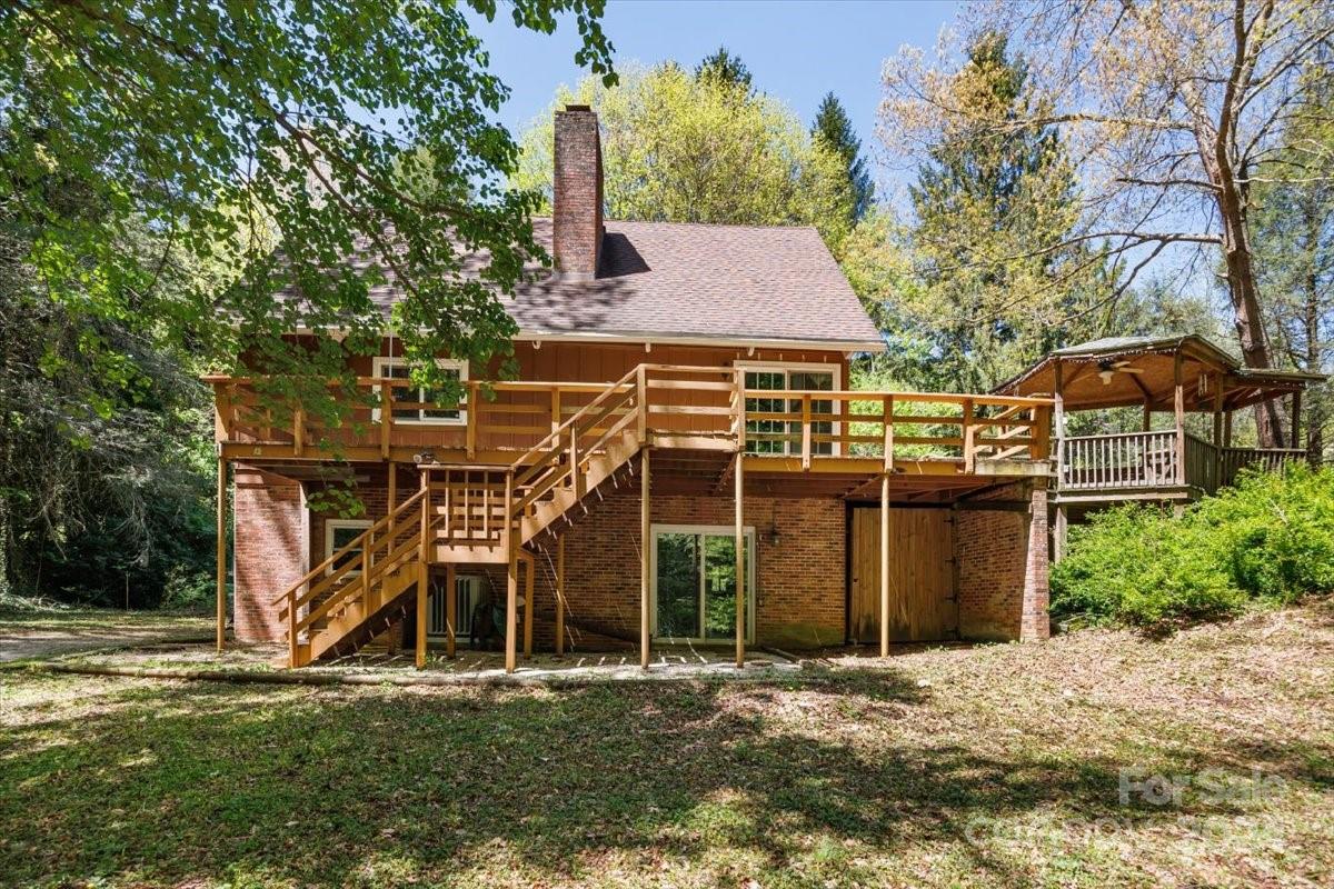 1585 Fox Run Road Waynesville NC 28785