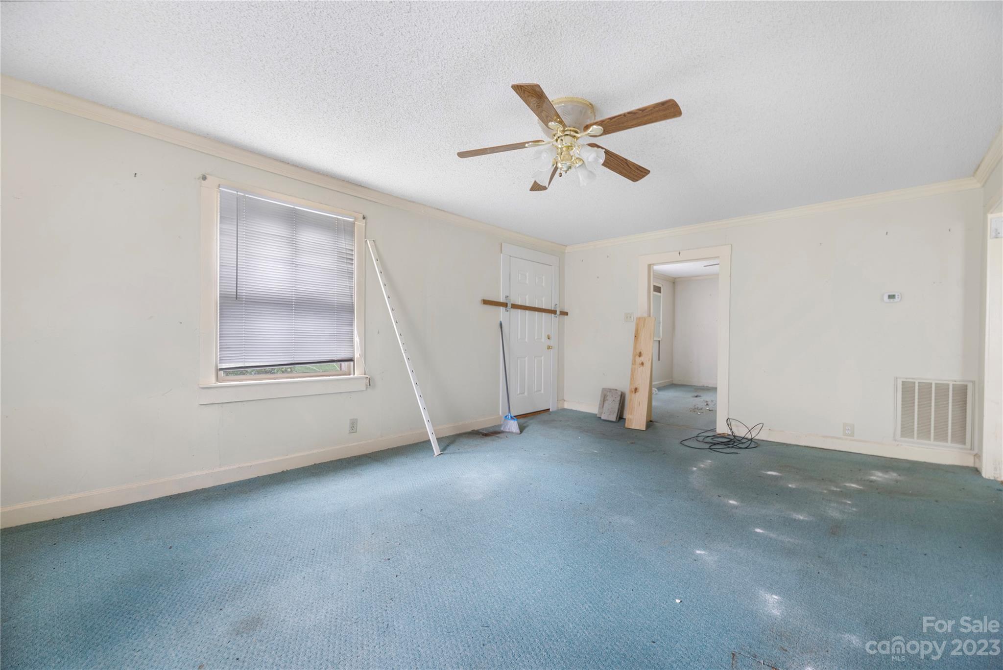 440 N Oakland Avenue Statesville NC 28677