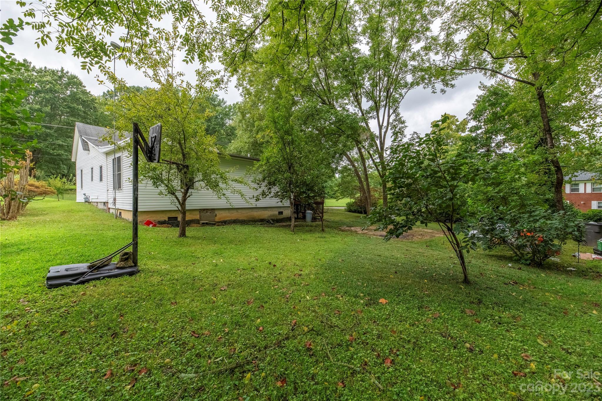 440 N Oakland Avenue Statesville NC 28677