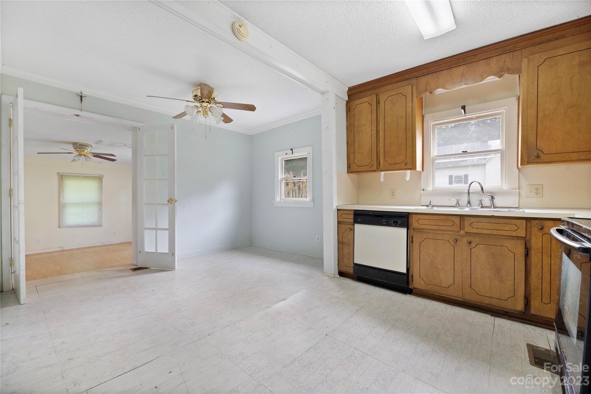 440 N Oakland Avenue Statesville NC 28677