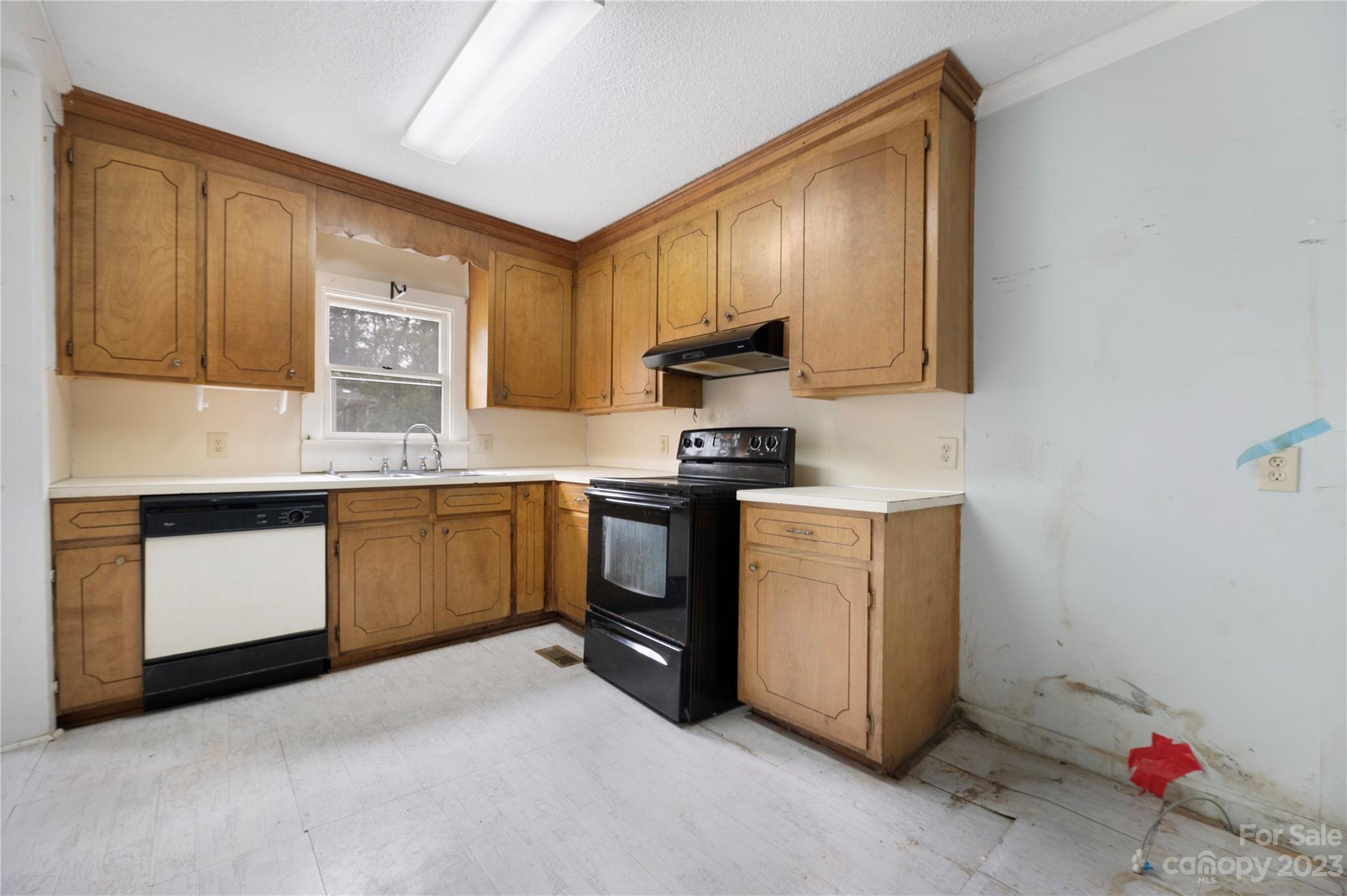 440 N Oakland Avenue Statesville NC 28677