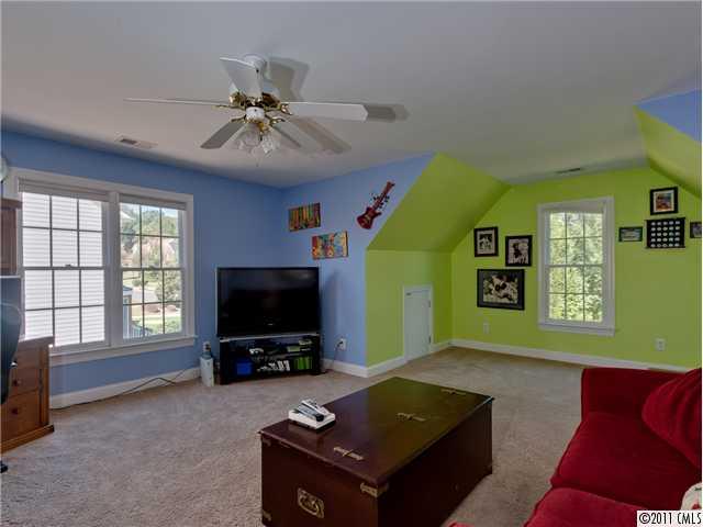 4911 Shannamara Drive Matthews NC 28104
