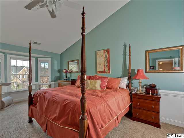 4911 Shannamara Drive Matthews NC 28104