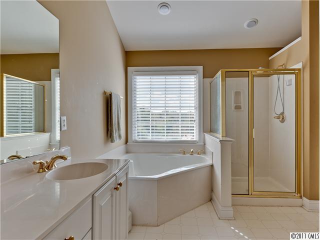 4911 Shannamara Drive Matthews NC 28104