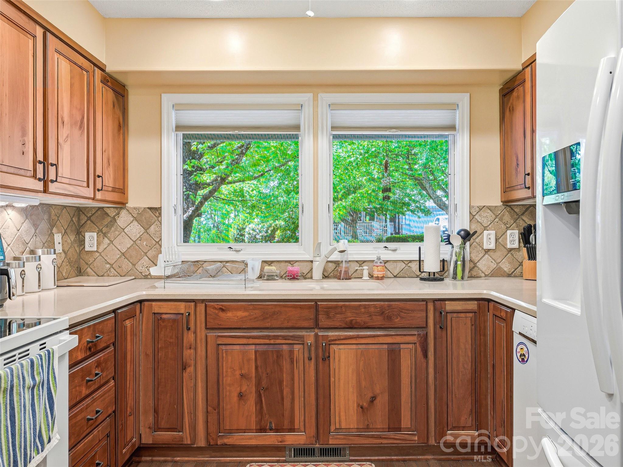 119 Carriage Walk Lane Hendersonville NC 28791