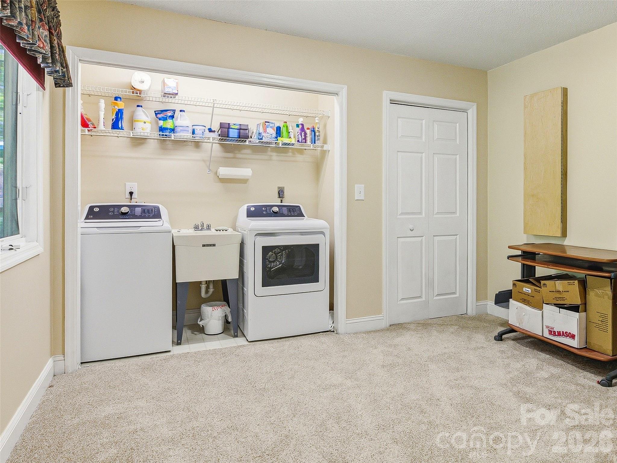 119 Carriage Walk Lane Hendersonville NC 28791