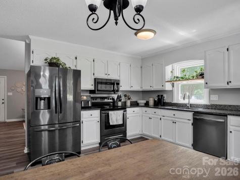 111 Louisbourg Court Gastonia NC 28056