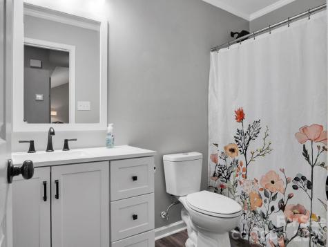 111 Louisbourg Court Gastonia NC 28056