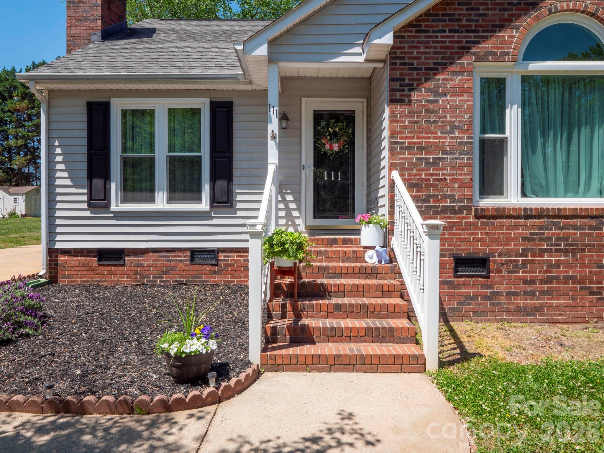 111 Louisbourg Court Gastonia NC 28056