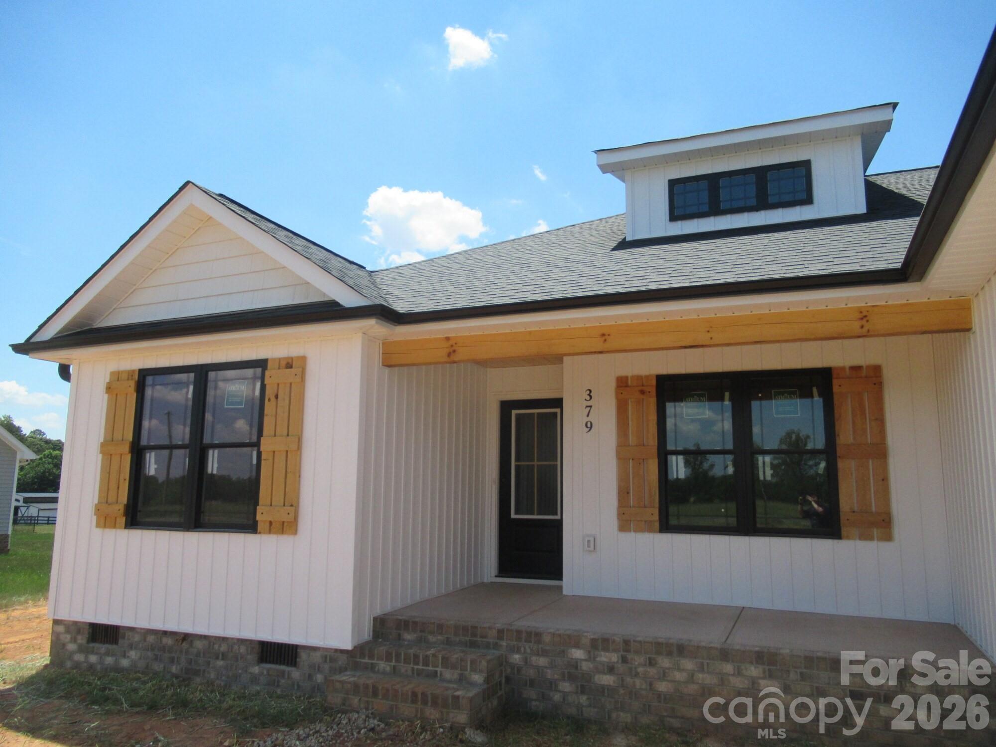 379 Northbrook Iii School Road Vale NC 28168