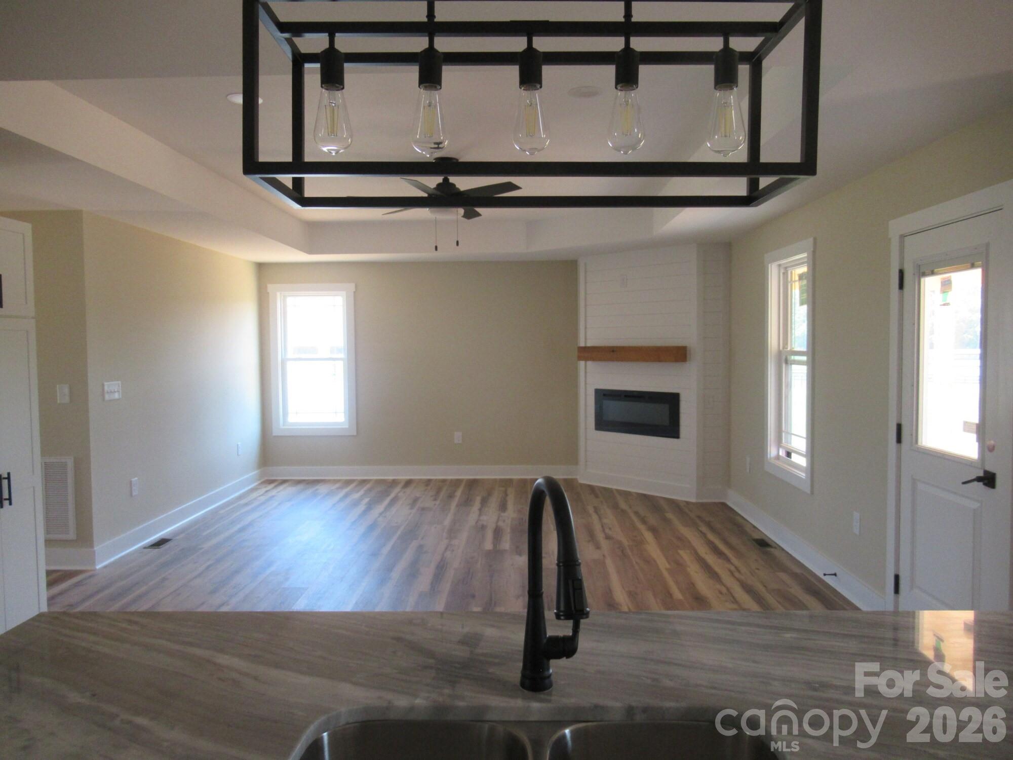 379 Northbrook Iii School Road Vale NC 28168