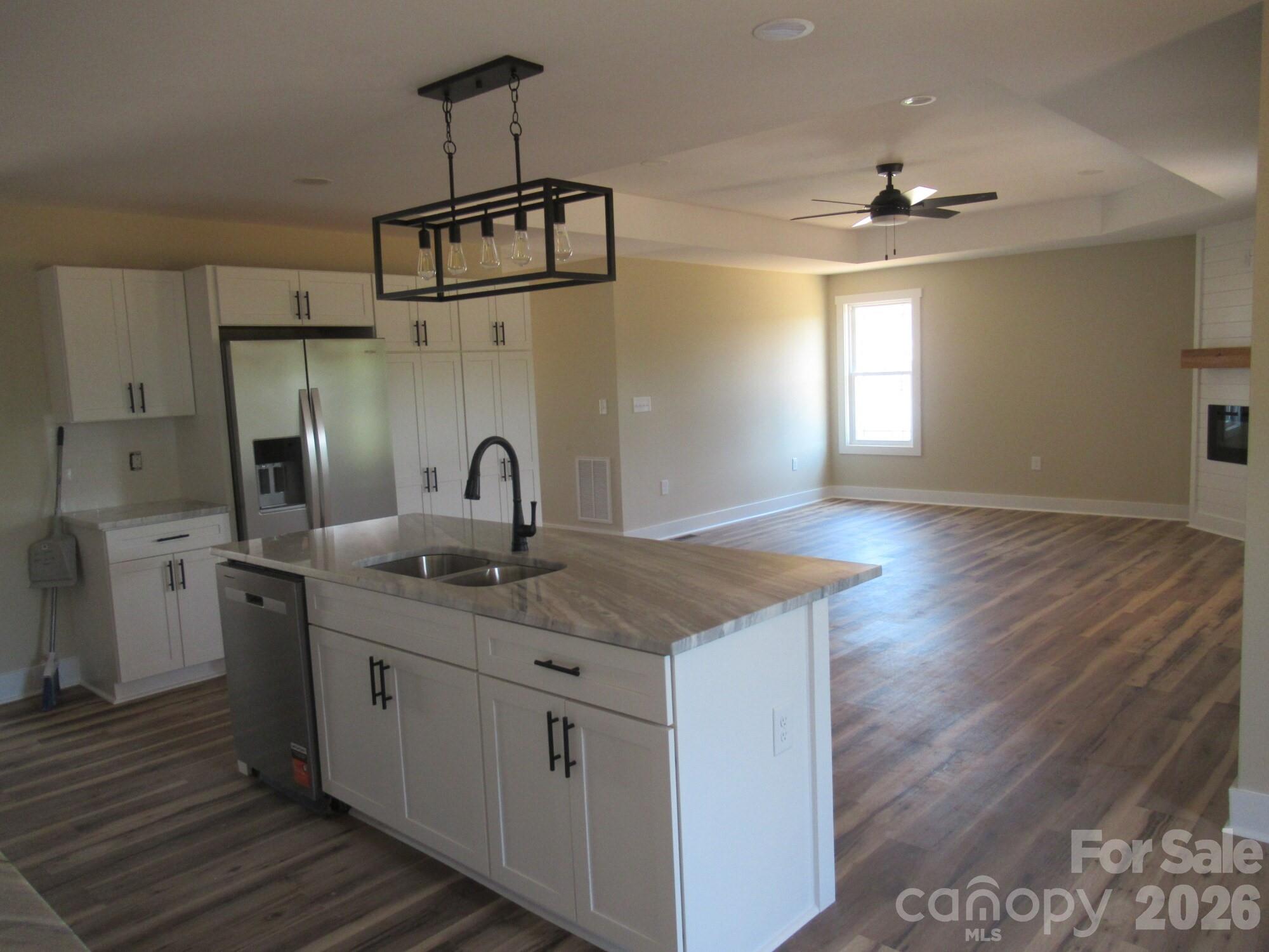 379 Northbrook Iii School Road Vale NC 28168