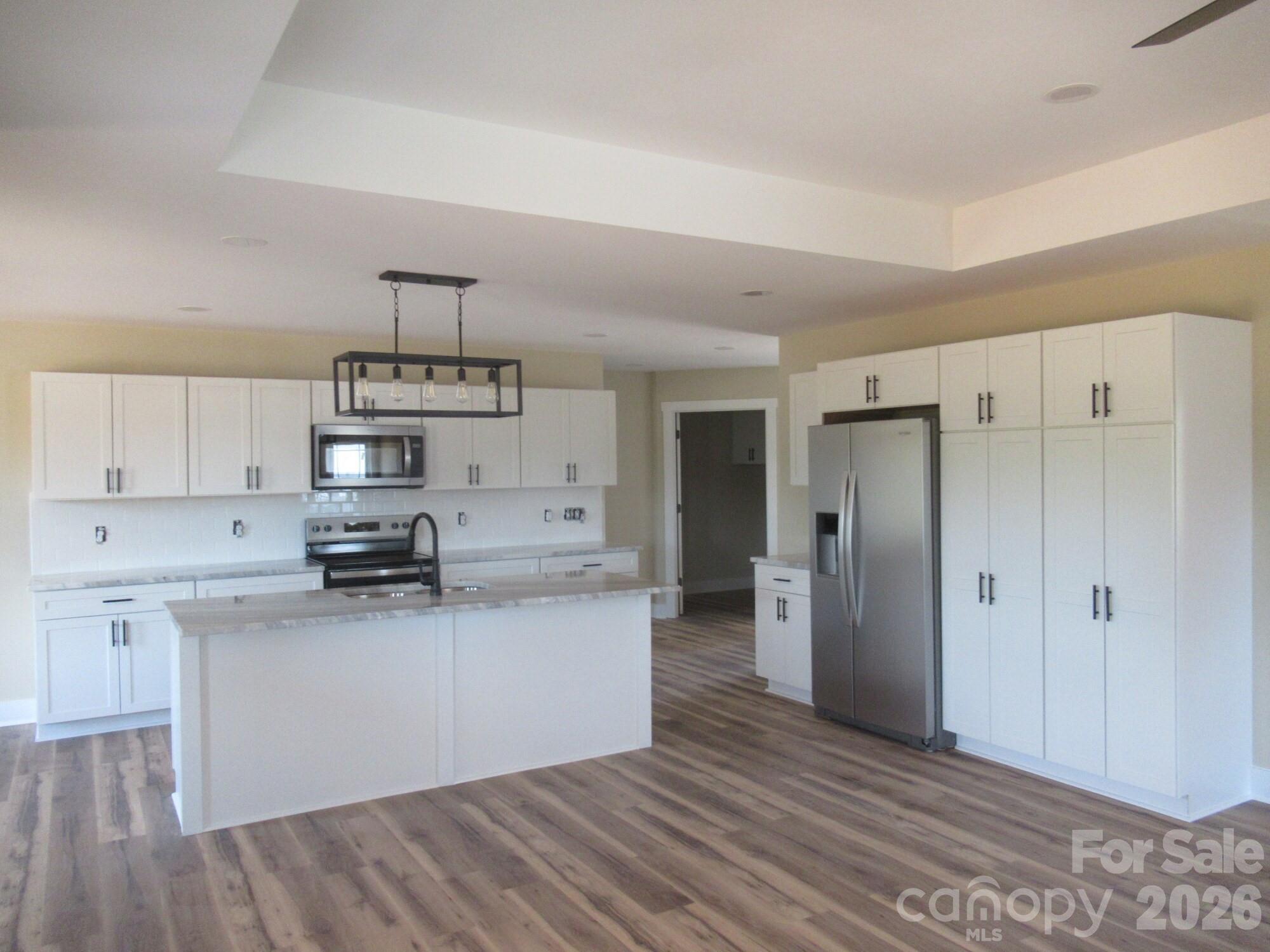 379 Northbrook Iii School Road Vale NC 28168
