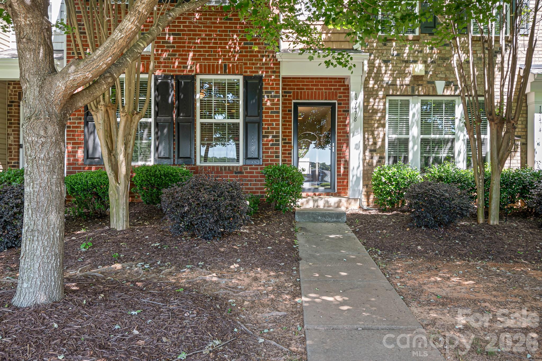 18478 W Catawba Avenue Cornelius NC 28031