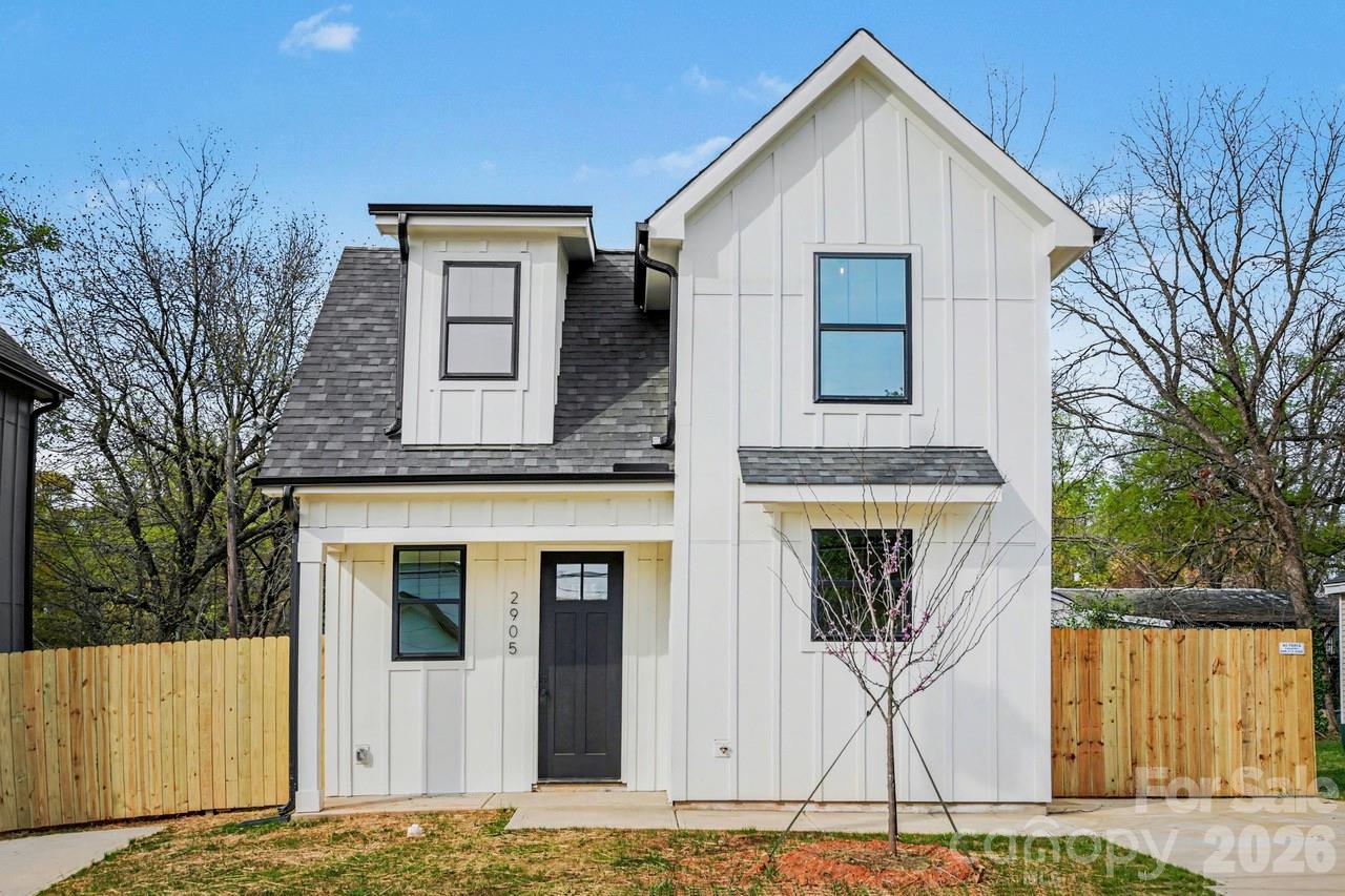 2905 Clyde Drive NE Charlotte NC 28208