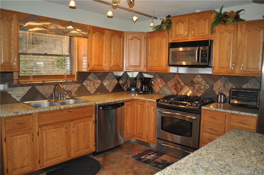 407 Bald Mountain Road Burnsville NC 28714