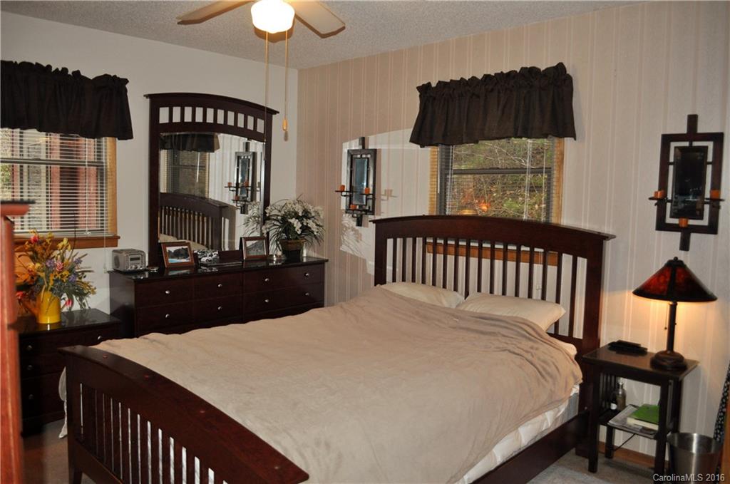 407 Bald Mountain Road Burnsville NC 28714
