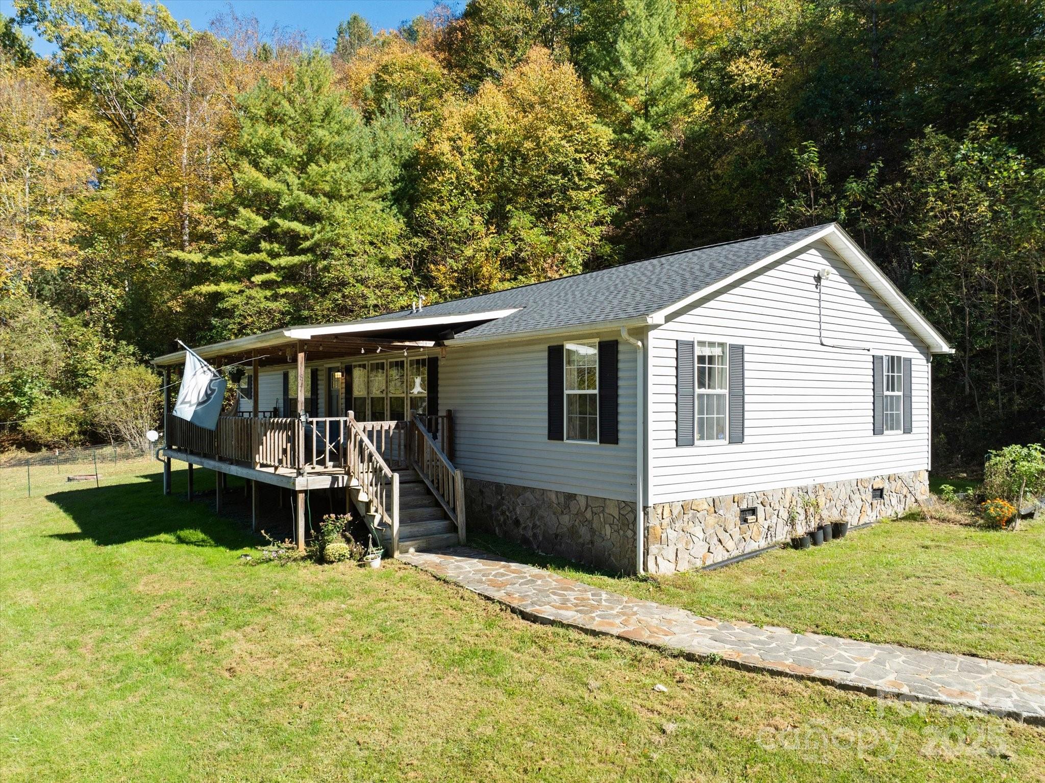 187 Rusty Sweet Drive Burnsville NC 28714