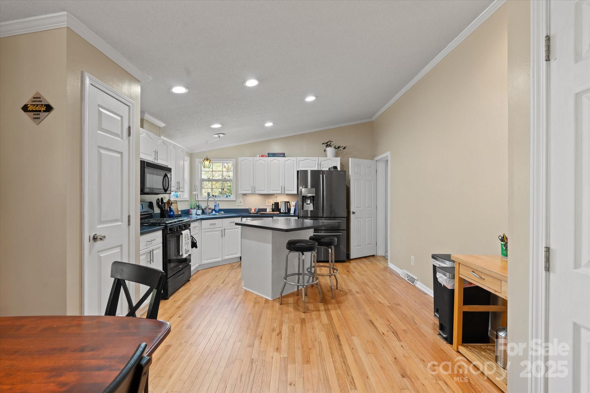 187 Rusty Sweet Drive Burnsville NC 28714