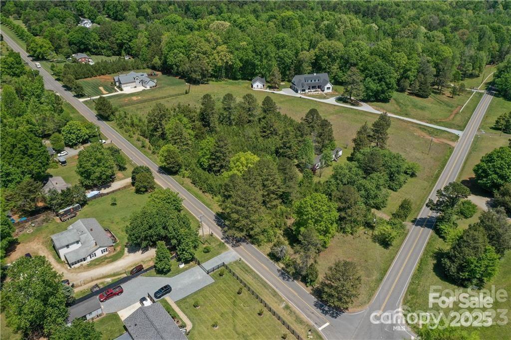 15615 Rocky River Road E Davidson NC 28036