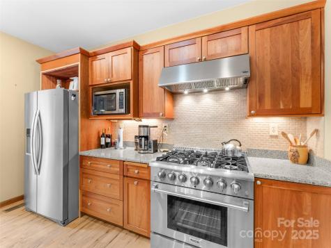 253 Sandy Lane Brevard NC 28712