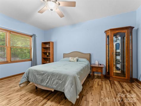 253 Sandy Lane Brevard NC 28712