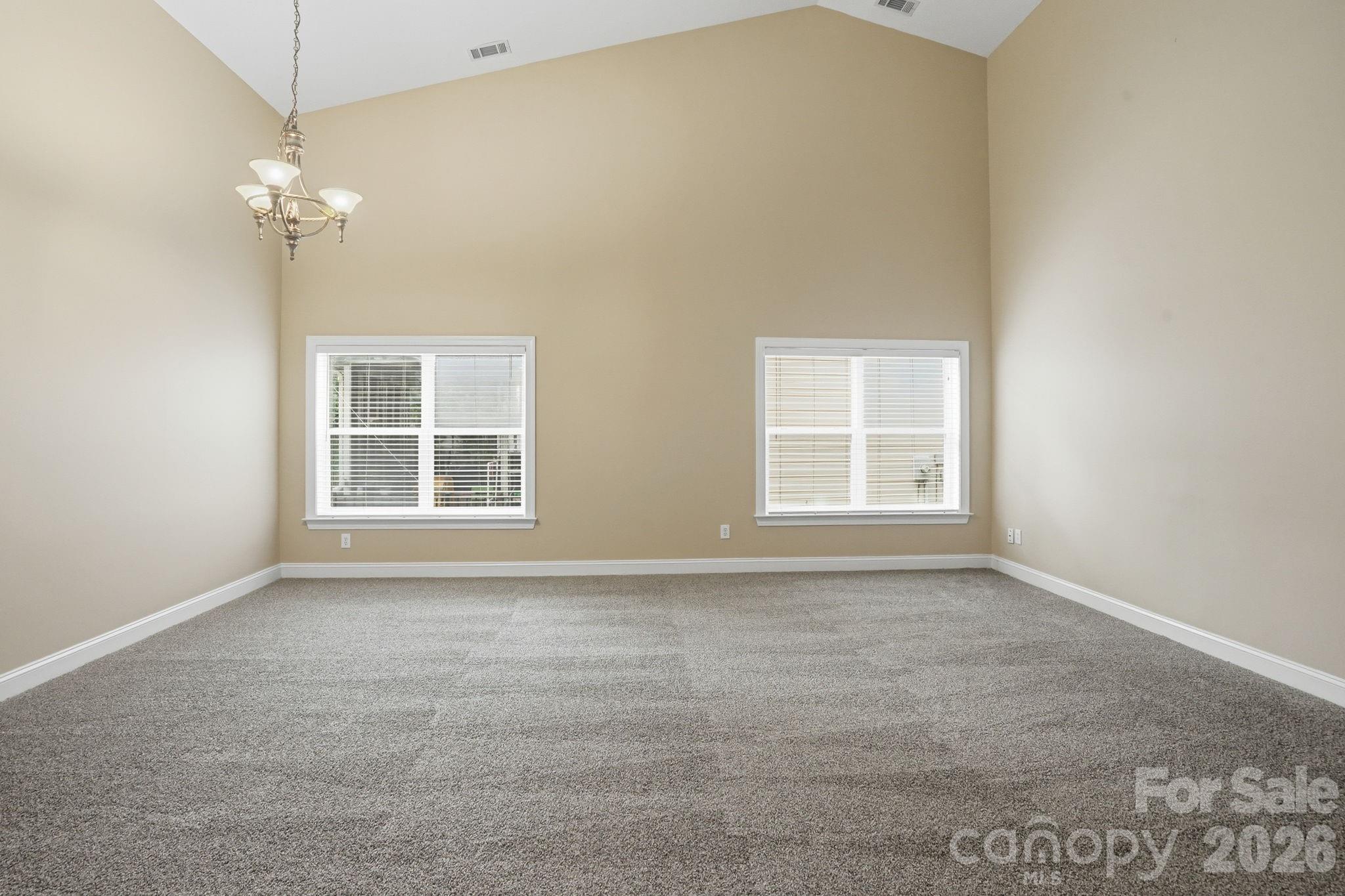 9527 Seamill Road Charlotte NC 28278