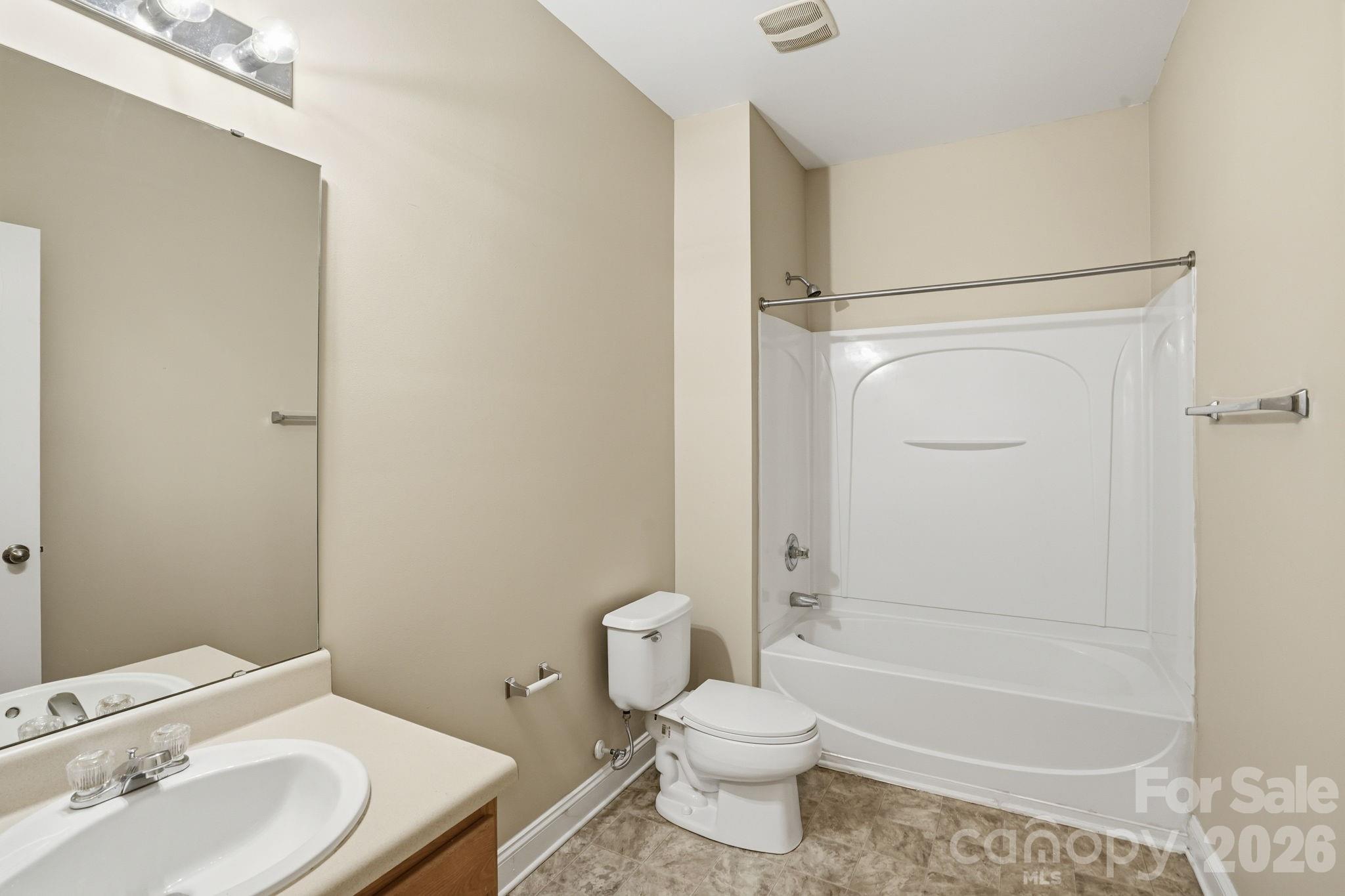 9527 Seamill Road Charlotte NC 28278