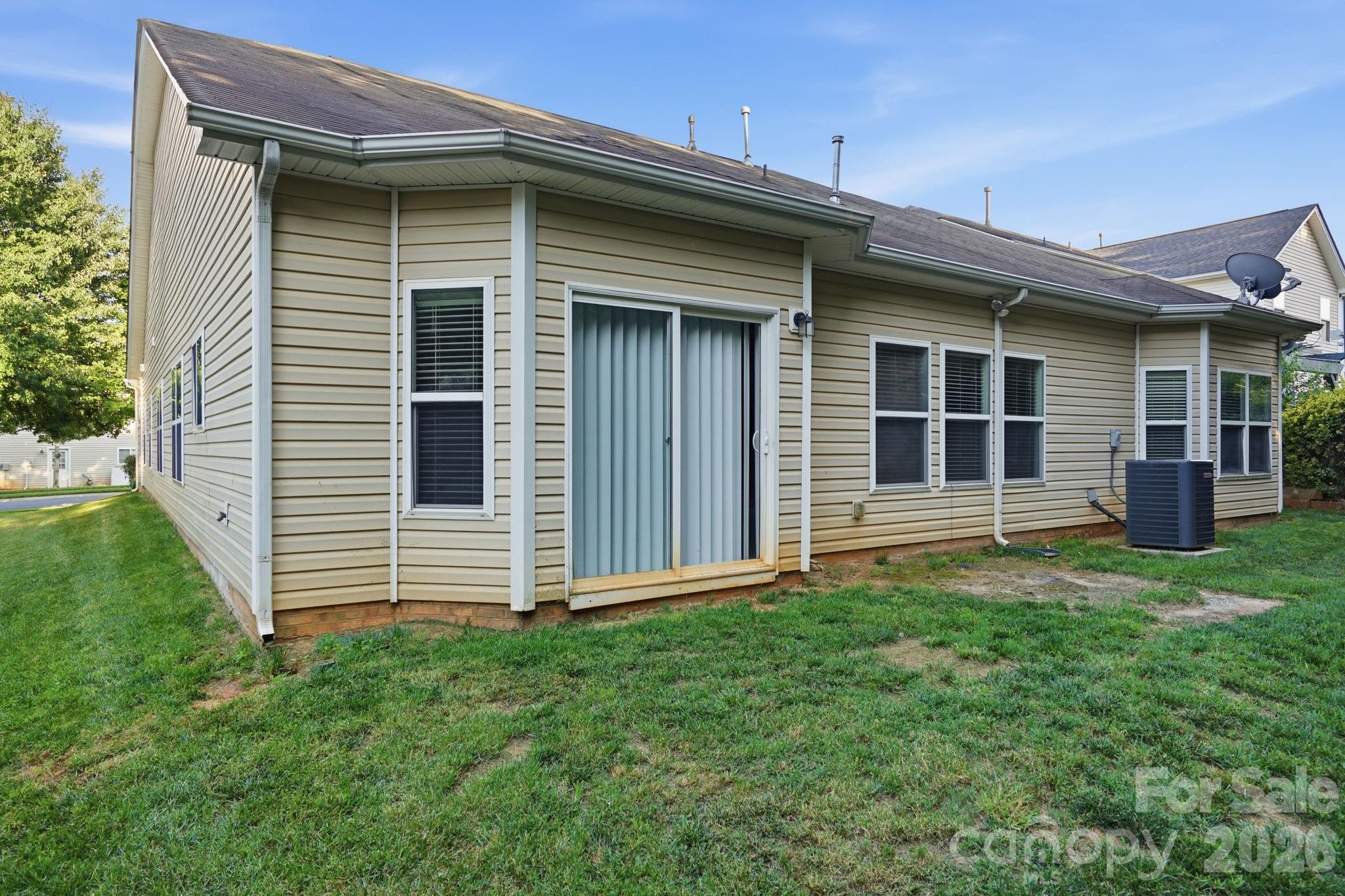 9527 Seamill Road Charlotte NC 28278