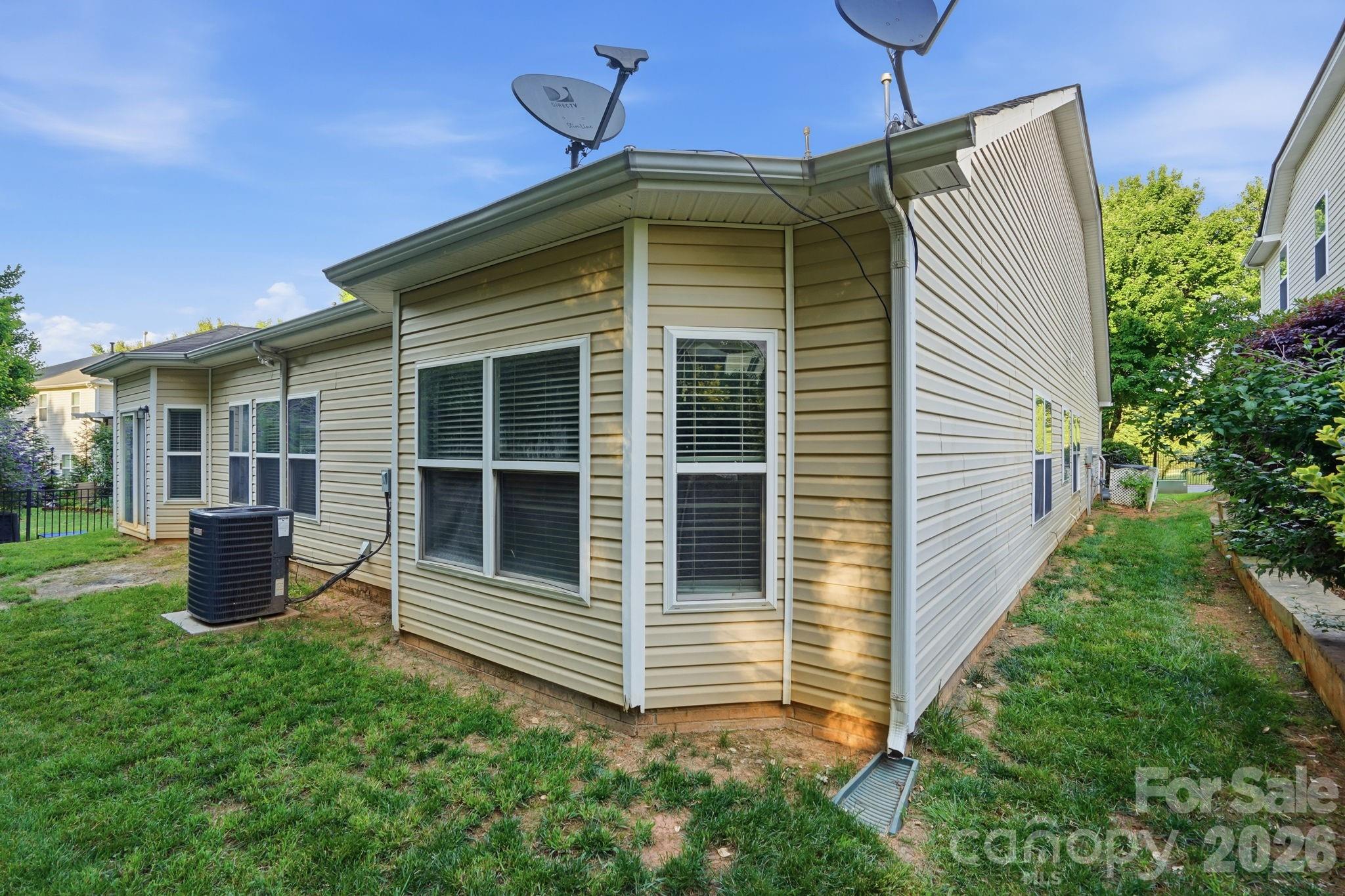 9527 Seamill Road Charlotte NC 28278