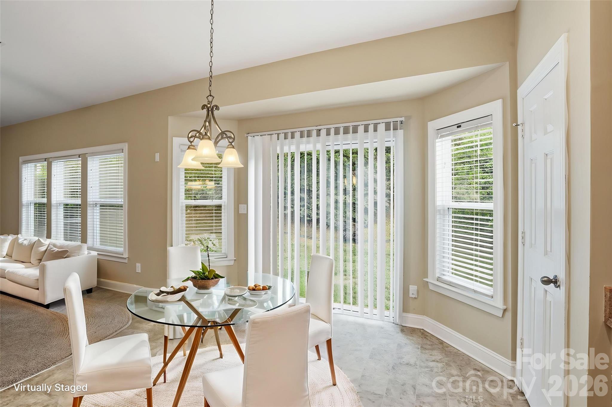 9527 Seamill Road Charlotte NC 28278