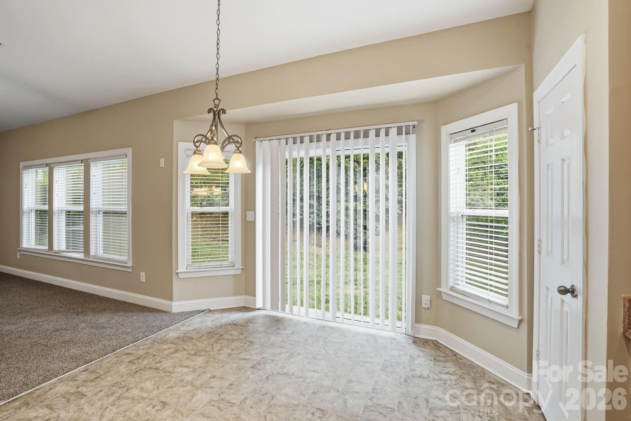 9527 Seamill Road Charlotte NC 28278
