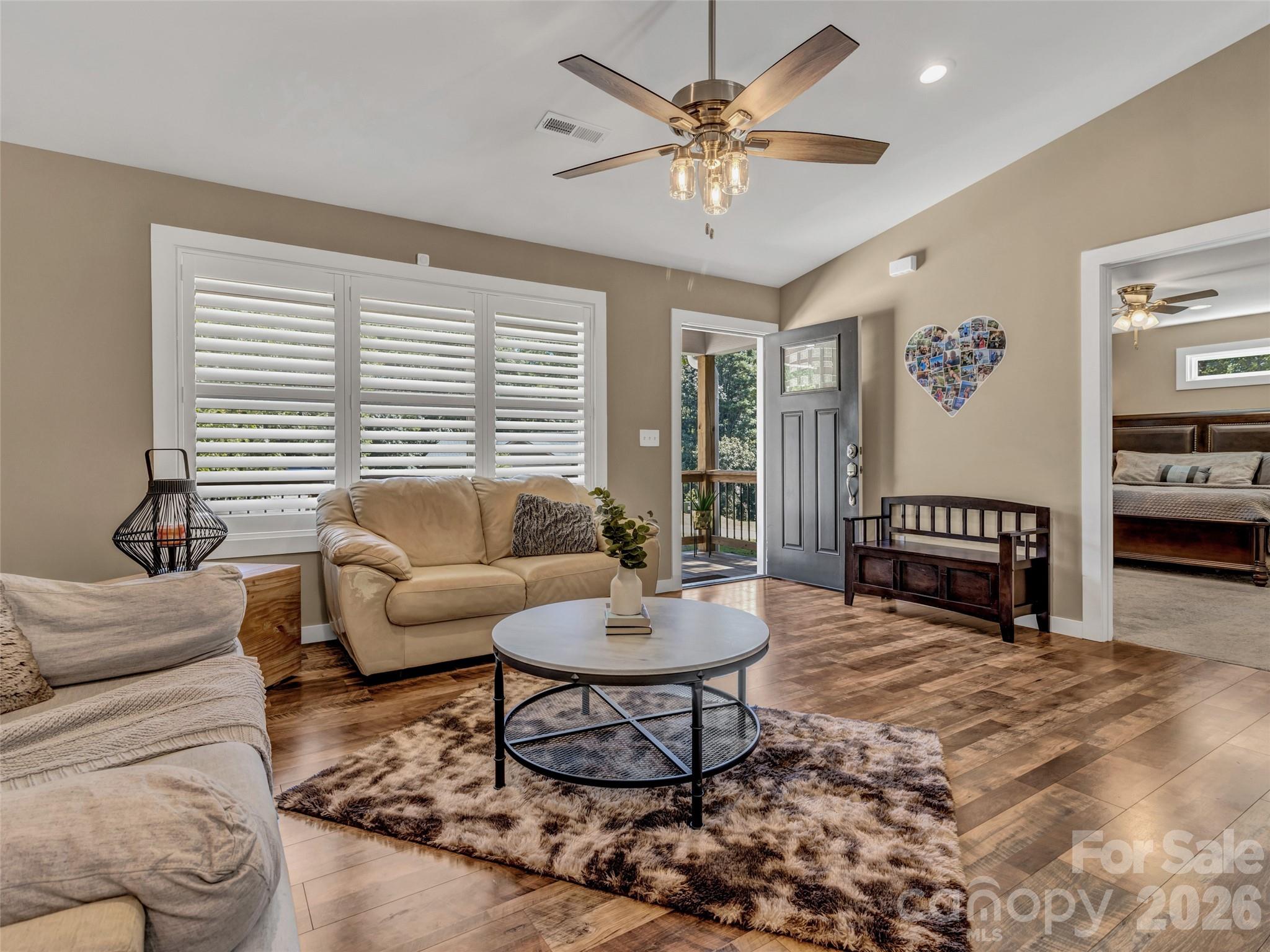 212 Walt Drive Hendersonville NC 28792